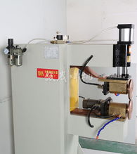 駿崴點焊機廠家供應標準滾焊機產(chǎn)品可通用行業(yè)標準