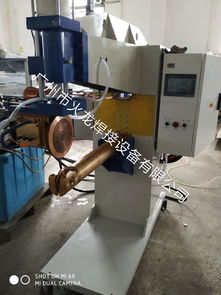 中頻逆變滾焊機設(shè)備